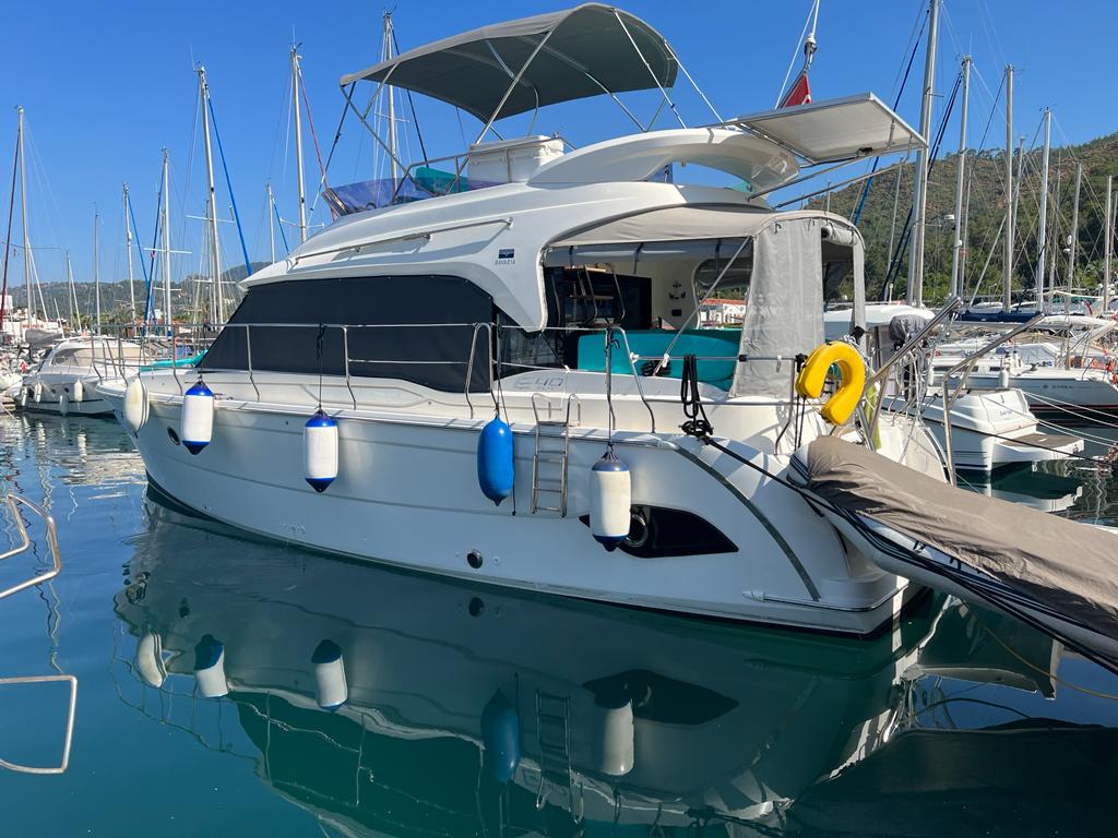 Bavaria E40 Fly