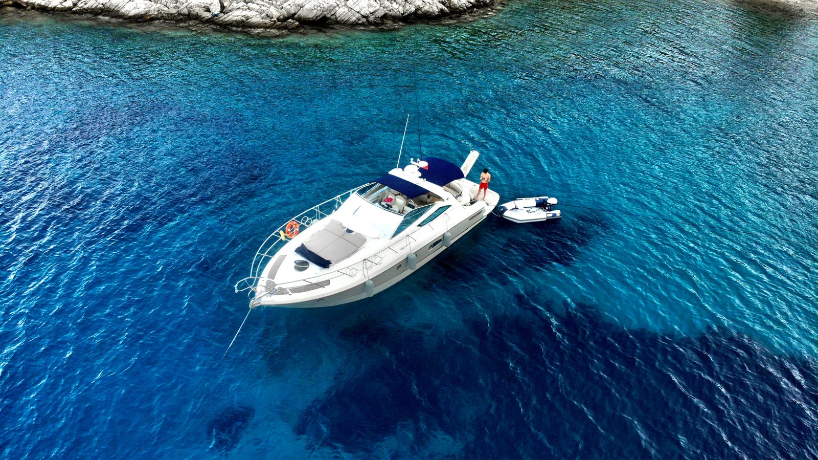 2012 Cranchi Mediterranee 43